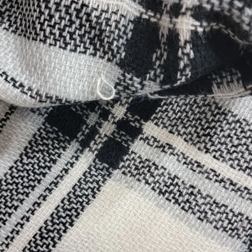 ModCloth Wrap Scarf Womens Black White Tartan Plaid Soft Fringed Shawl 56x28